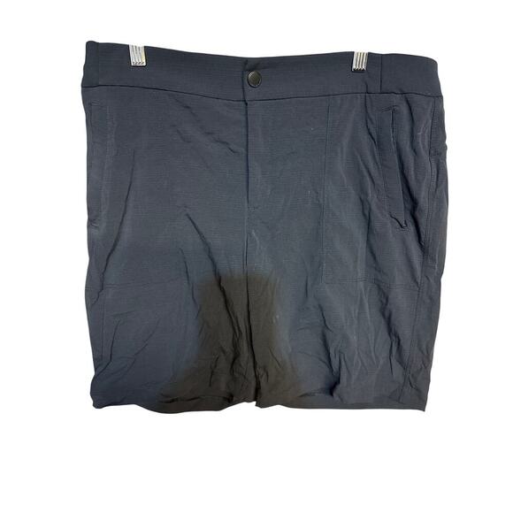 ATHLETA BLACK SIZE 12 shorts - Picture 1 of 4